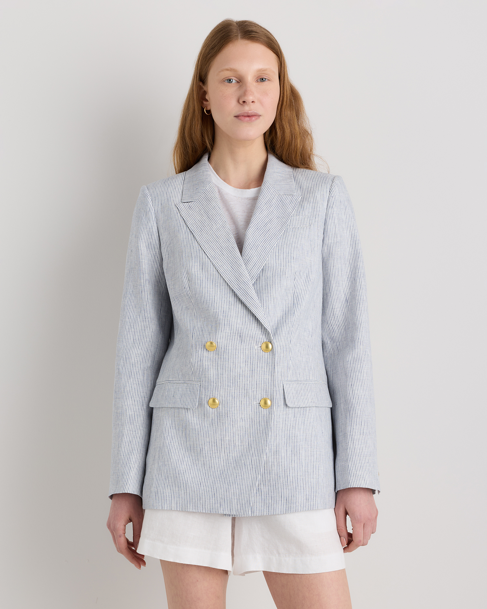 100% European Linen Relaxed Double-Breasted Blazer