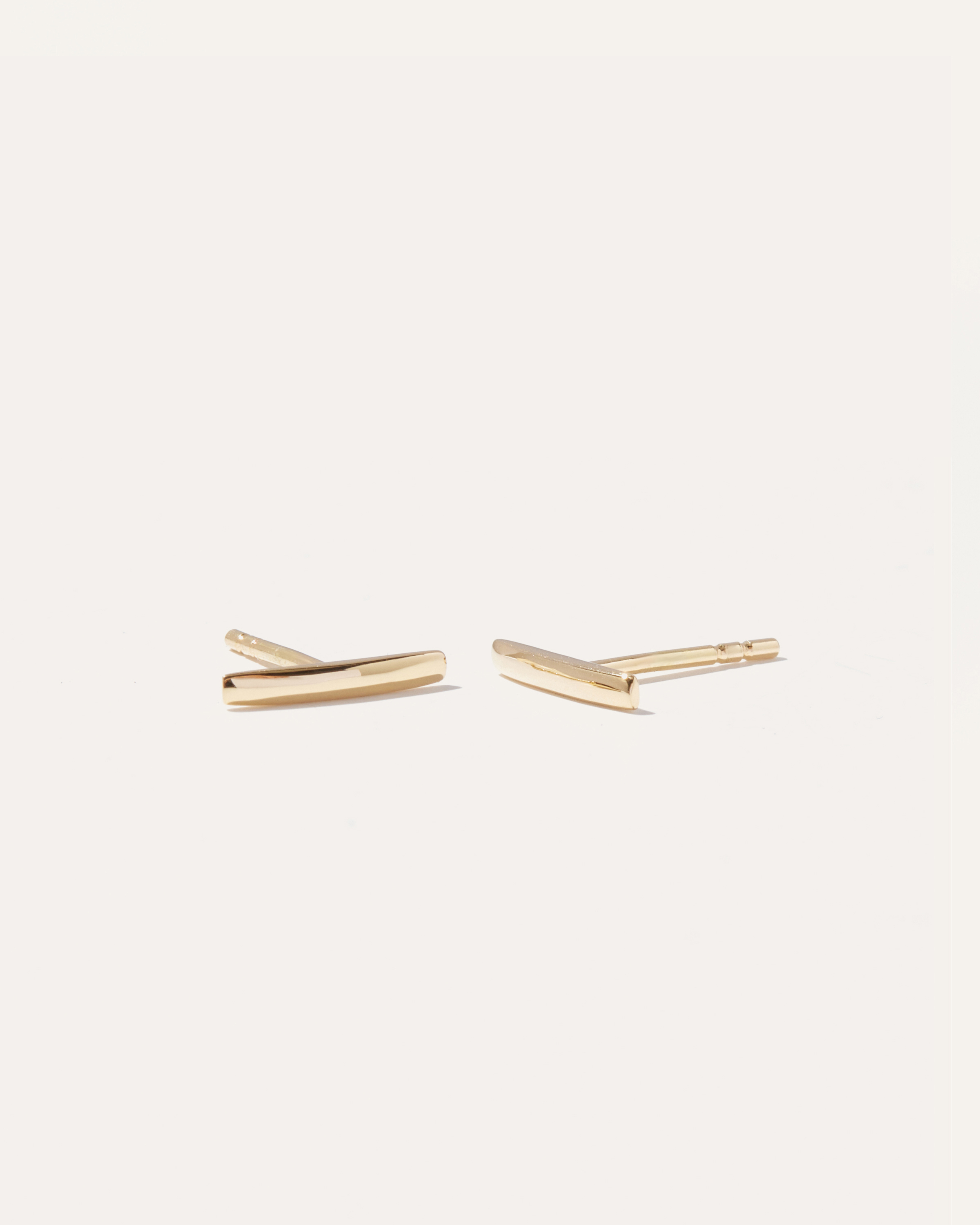 14K Gold Line Studs