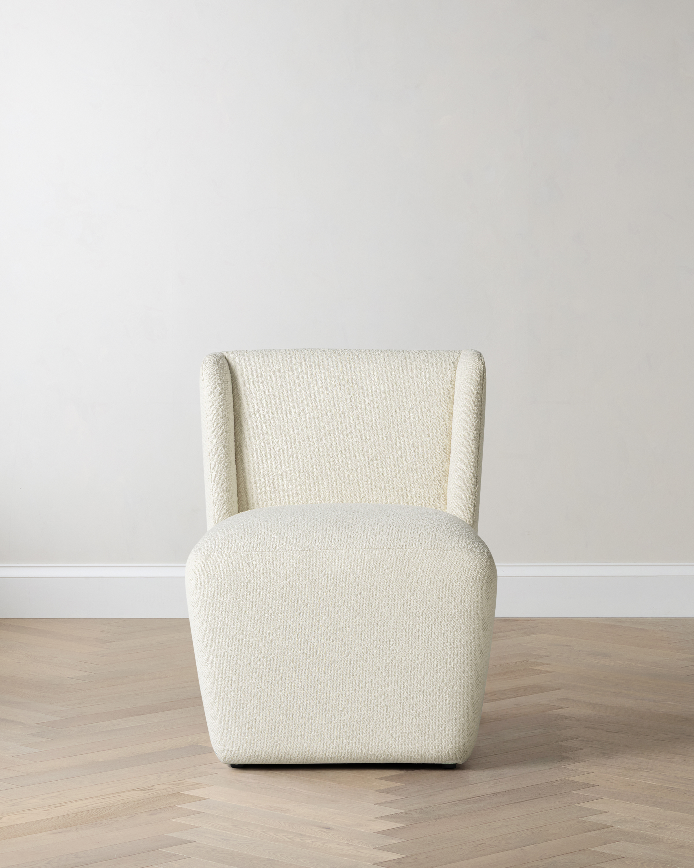 Performance Boucle Shelter Back Dining Chair
